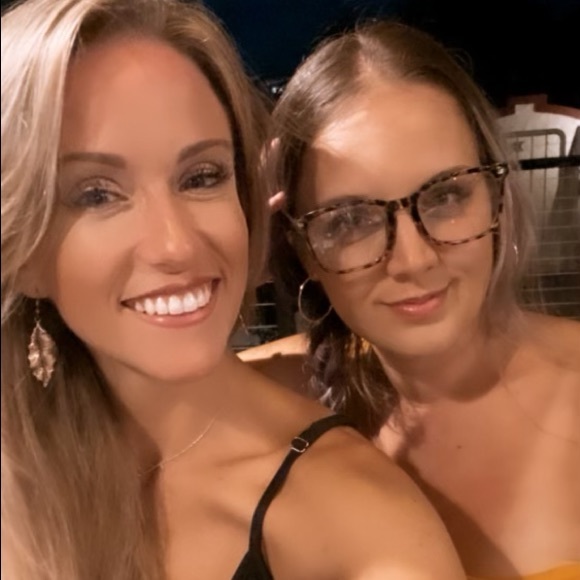 Here’s the run down 💋💋 - Picture 2 of 5